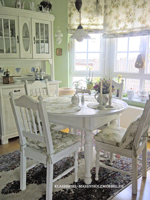 Runder Esstisch in Weiß im Landhausstil, Country Home