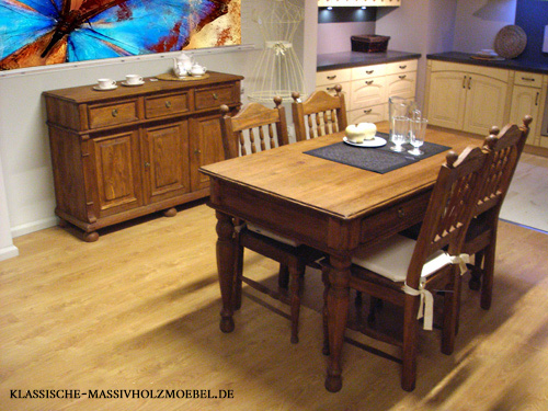 Landhaus Anrichte klein 3-türig 3 Schubladen