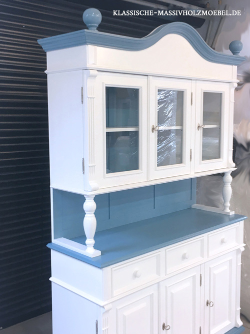 Buffetschrank in Pastellblau RAL 5024 und Weiß
