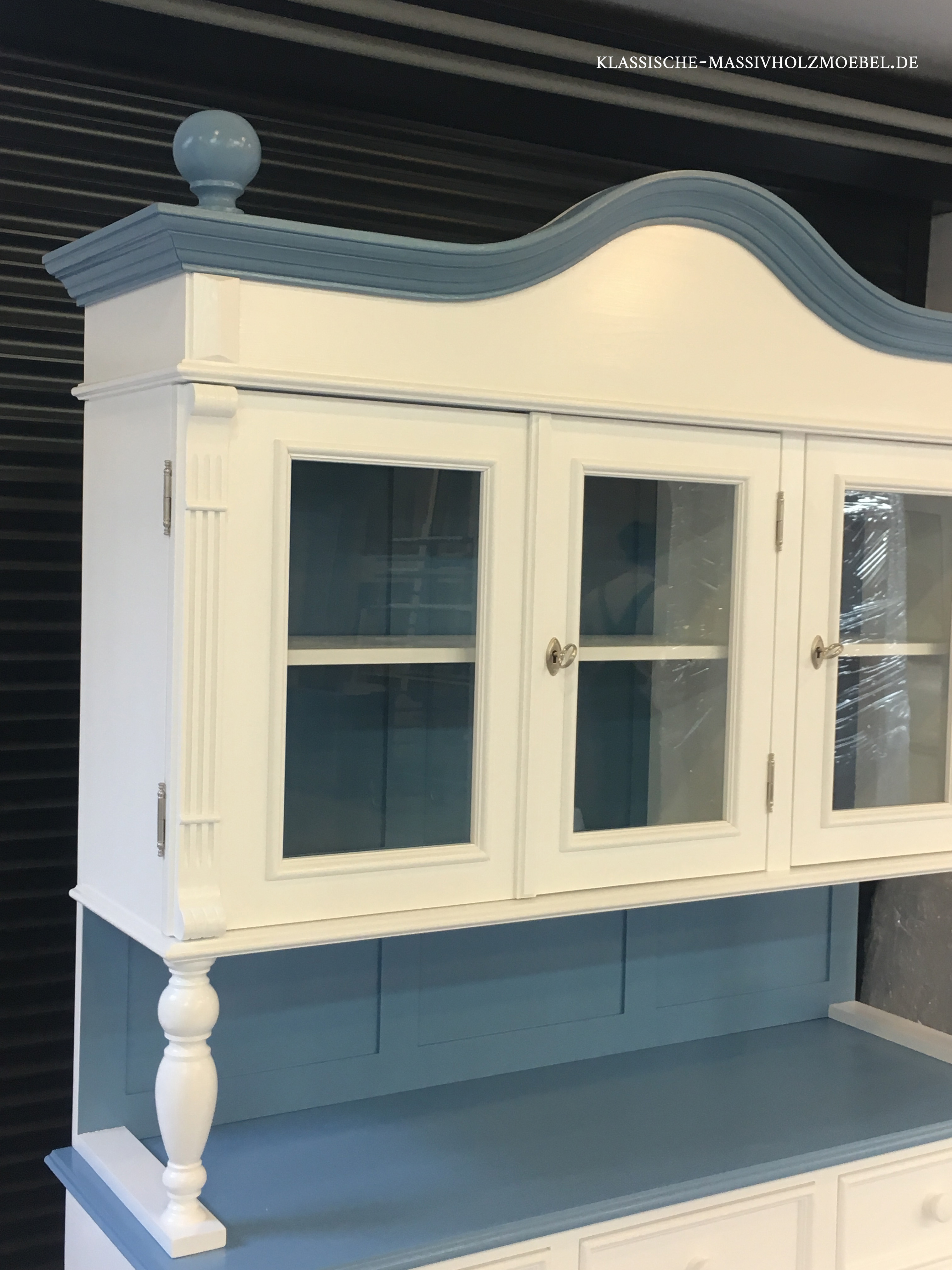 Landhaus Buffetschrank mit Aufsatz
